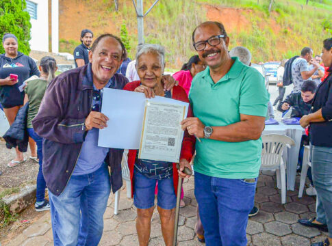 Aparecida realiza cadastramento para regularização fundiária no bairro Santa Edwiges
