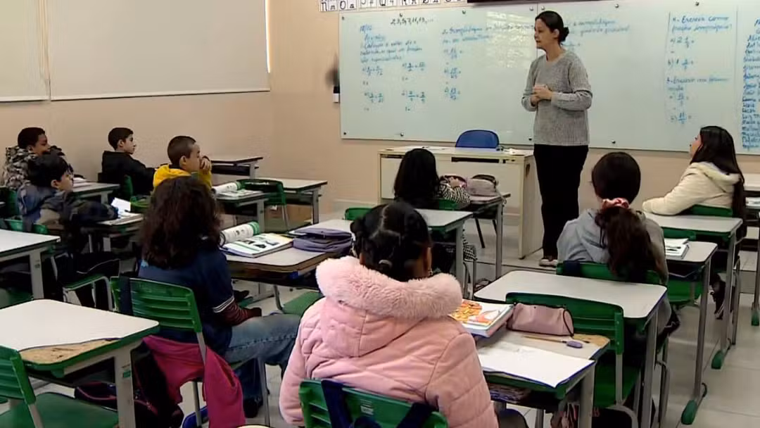 Após fim da greve, Taubaté define reposição de aulas durante recesso escolar de julho
