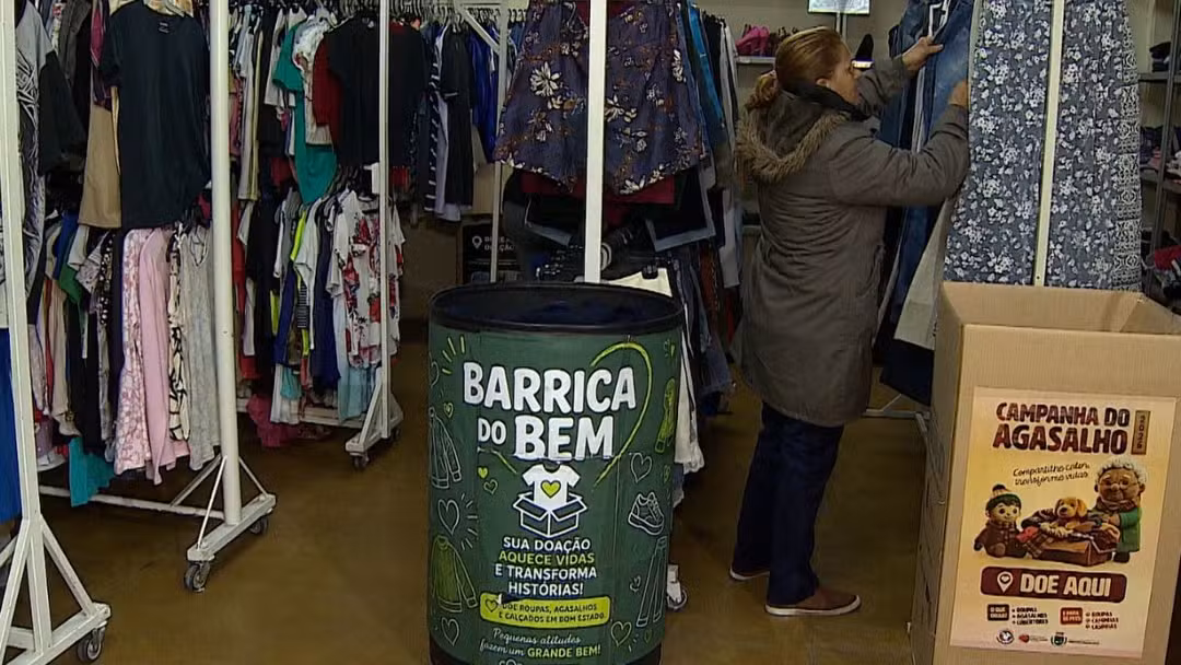 Campanha do agasalho: saiba onde doar roupas e cobertores no Vale do Paraíba
