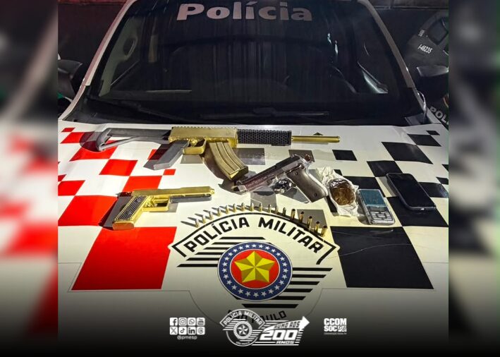 Força Tática apreende arma e réplica de fuzil em São José dos Campos