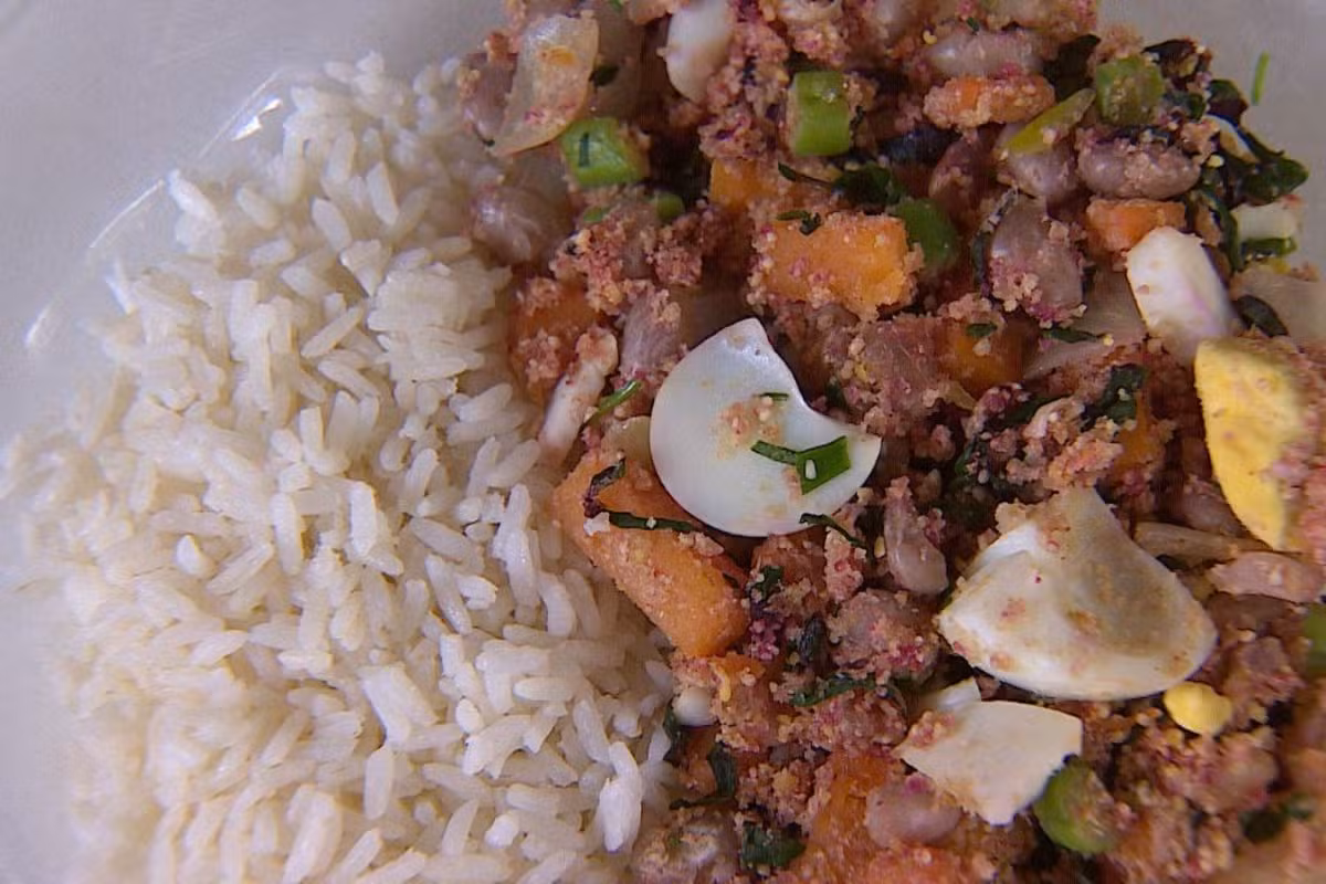 Merendeira de São Luiz do Paraitinga vence concurso nacional com receita vegetariana de feijão tropeiro