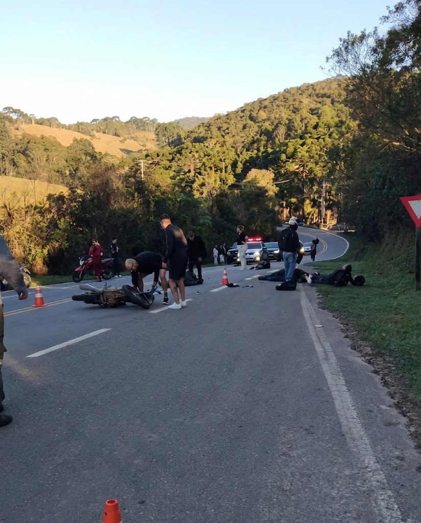 Acidente com duas motos é registrado na rodovia Cunha x Paraty