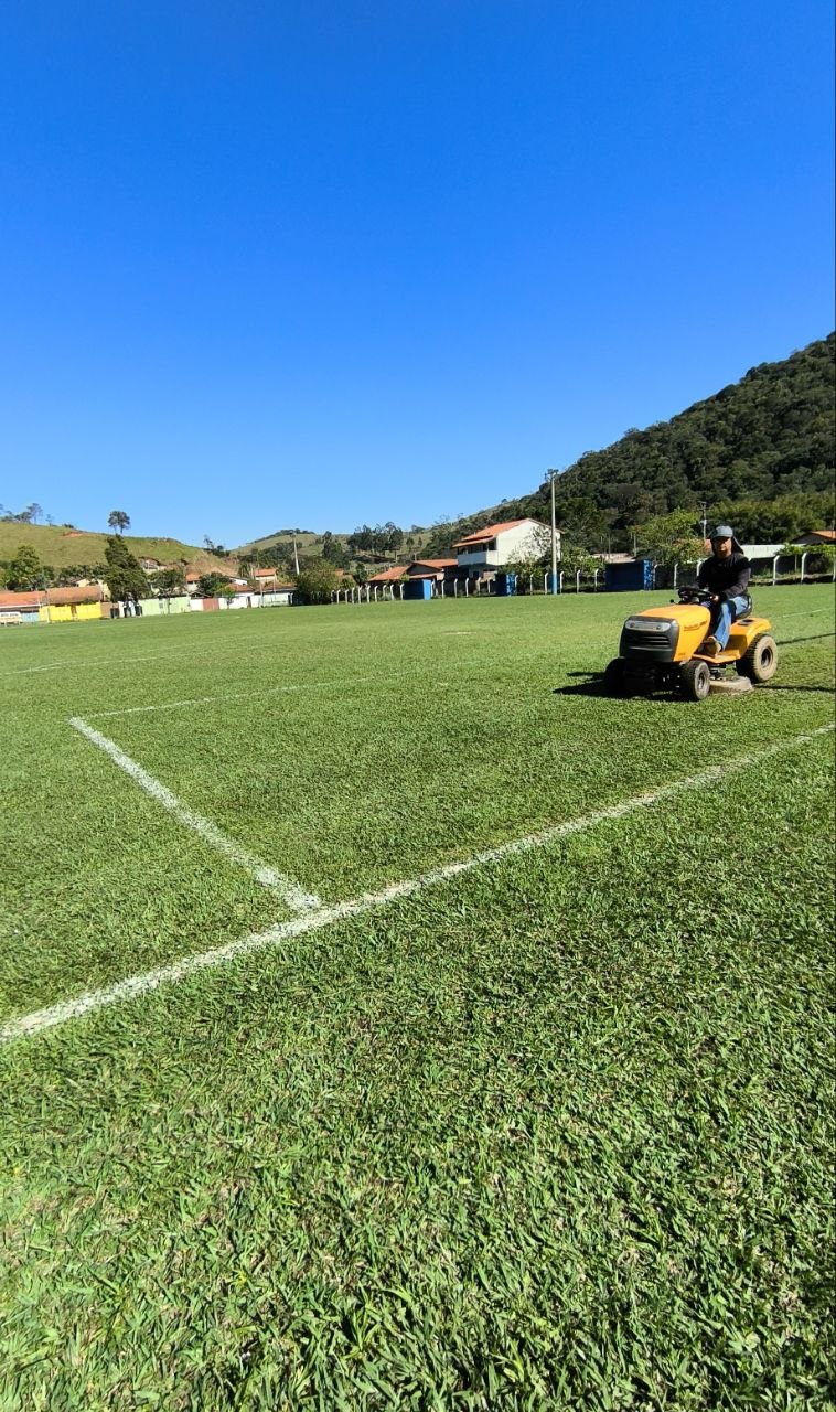 DECISÃO NO DISTRITAL: Gramado em Campos Novos passa por ajustes para as semifinais deste domingo