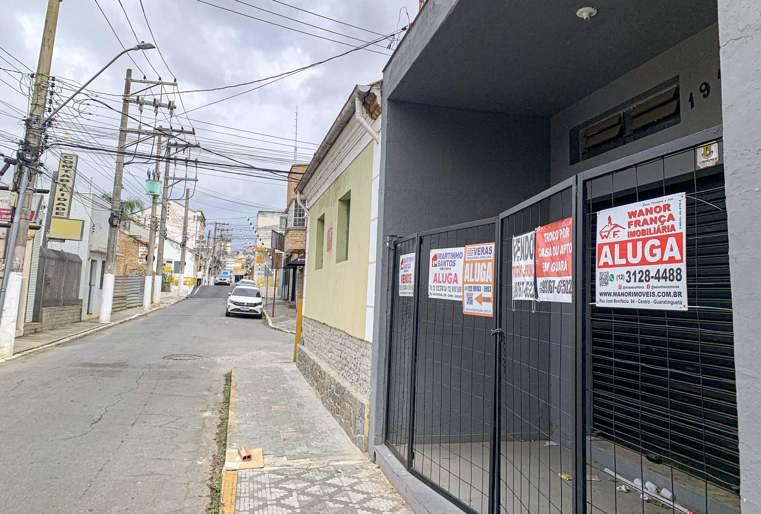 Mercado digital e aluguéis altos mudam comércio no centro de cidades da região